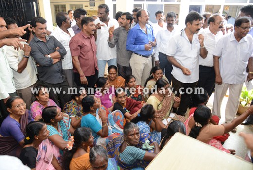 muda protest